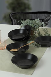 Hermia Juego de Platos de Cerámica Negra de 18 cm (6 Piezas) inevitablemente elegante y duradero